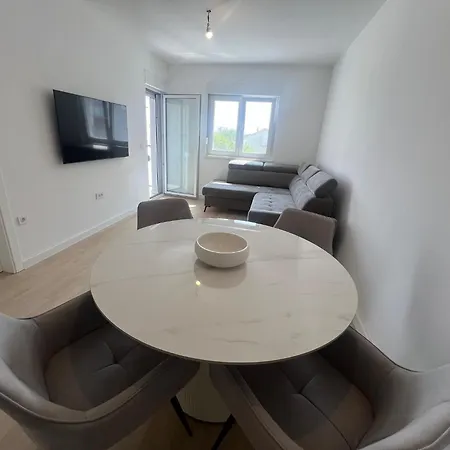 Lufra * يوبوسكي